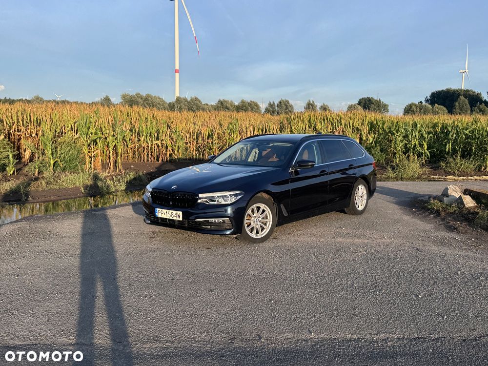 BMW Seria 5 520d Luxury Line sport - 4