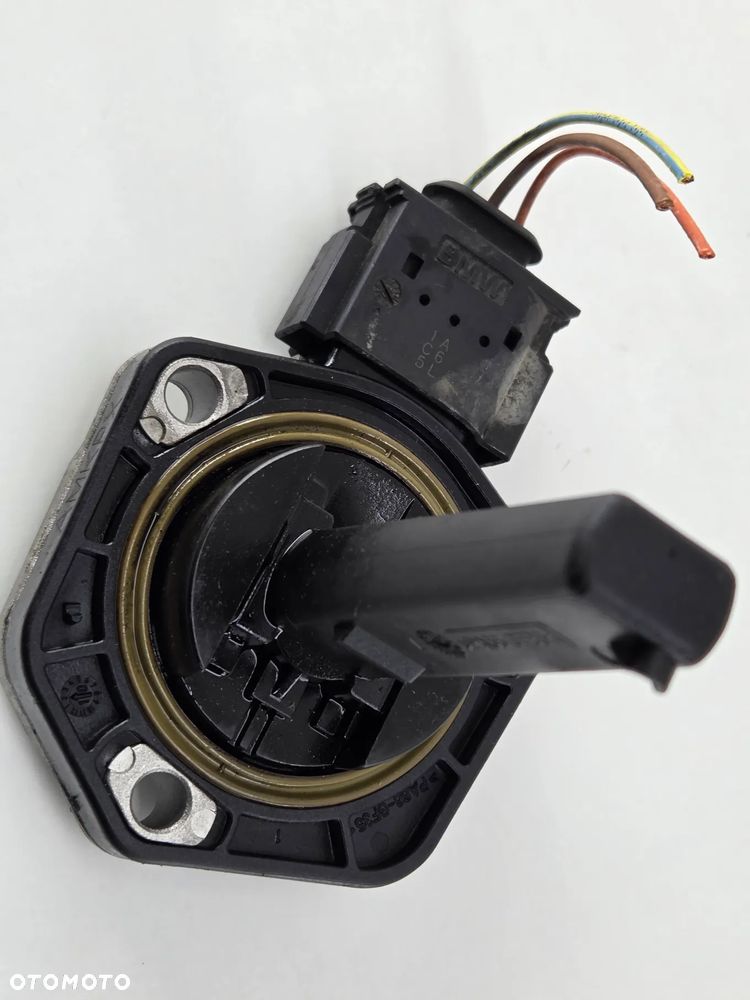 BMW 1 E87 04- 2.0 B CZUJNIK POZIOMU OLEJU 7501786 - 13