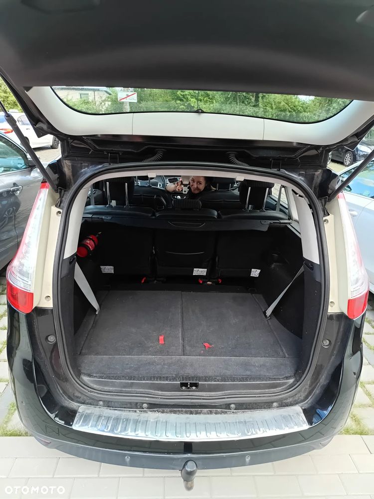 Renault Scenic 1.4 16V TCE Bose Edition - 11
