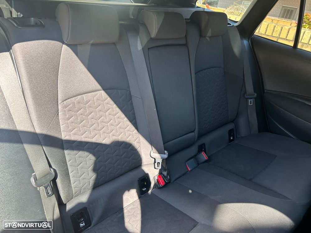 Toyota Corolla Touring Sports 1.8 Hybrid Comfort+P.Sport - 8