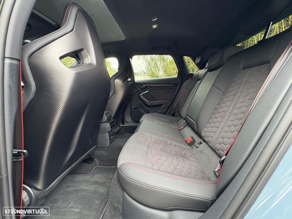 Audi RS3 Sportback 2.5 TFSI quattro S tronic - 42