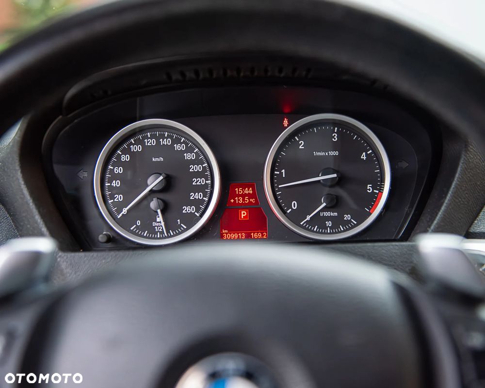 BMW X6 - 18