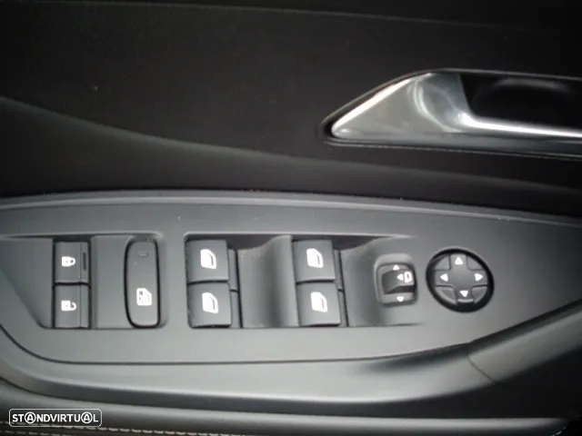 Peugeot 308 1.5 BlueHDi Allure - 31