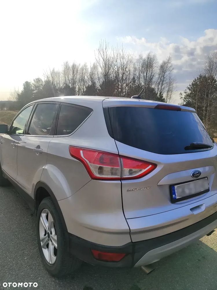 Ford Escape - 4