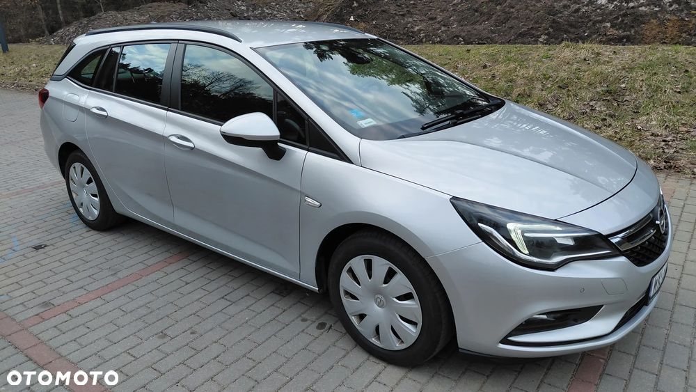 Opel Astra 1.6 CDTI Enjoy S&S - 3