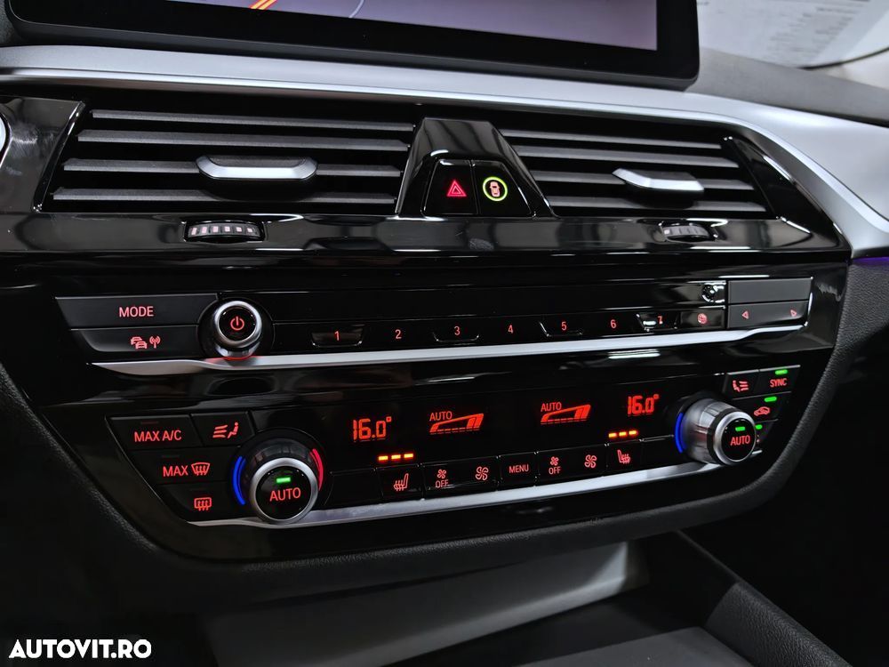 BMW Seria 5 520e AT PHEV - 12