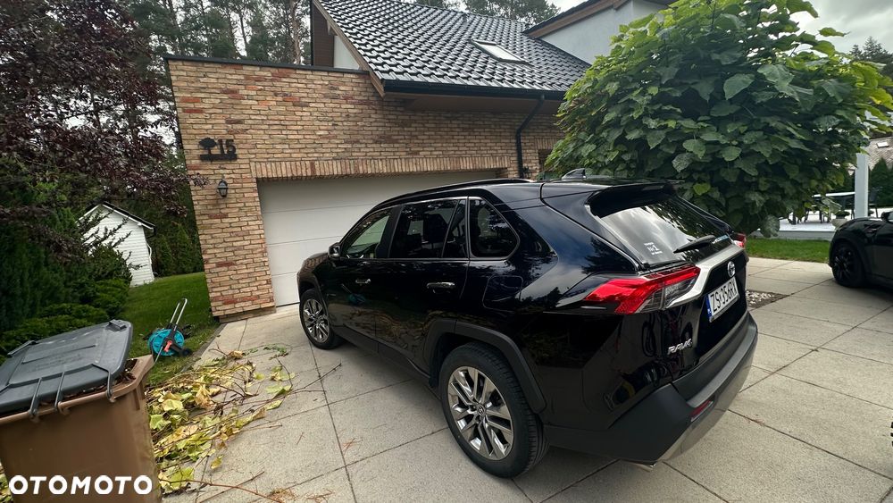 Toyota RAV4 - 3