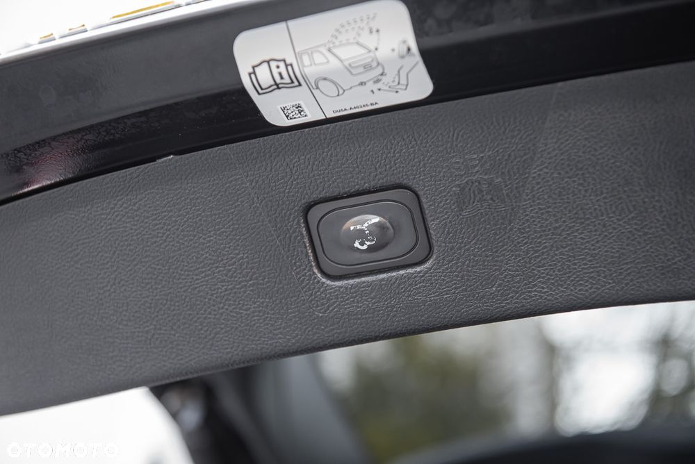 Ford Edge - 32