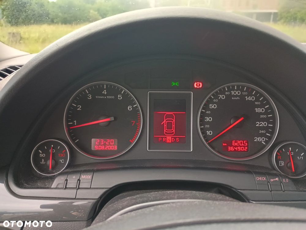 Audi A4 Avant - 8