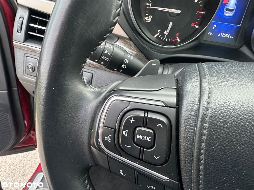 Toyota Avensis 2.0 Prestige MS - 28