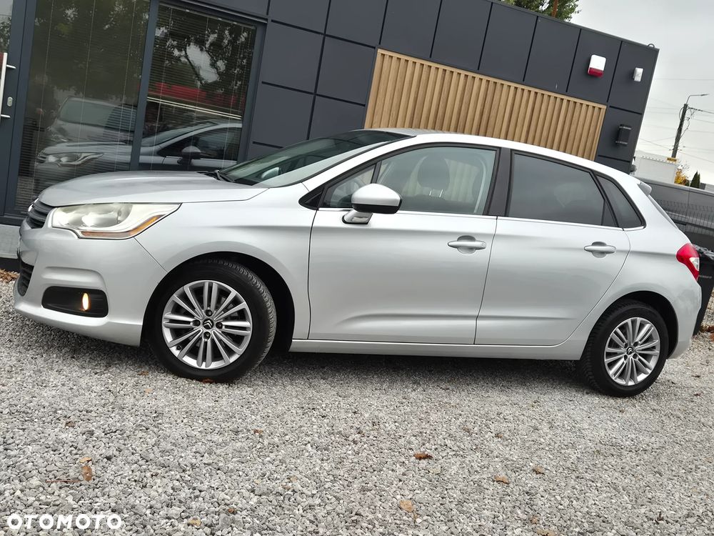 Citroen C4 2011 photo 5