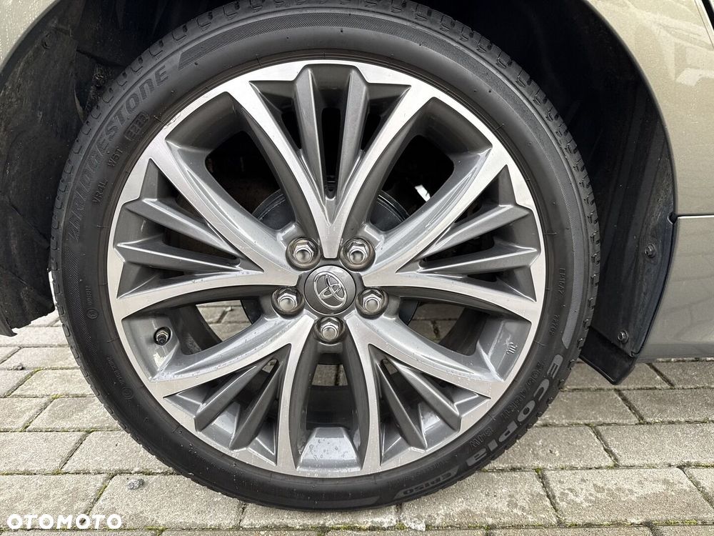 Toyota Yaris 1.5 Executive CVT - 28