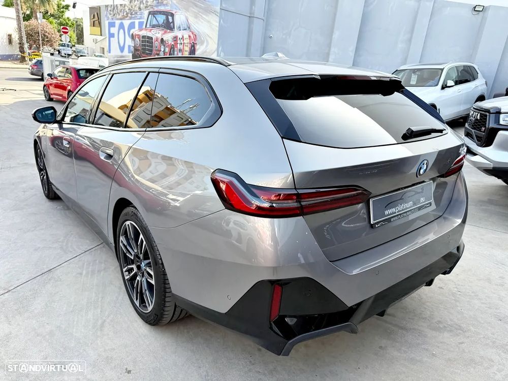 BMW 530 e Pack Desportivo M Pro - 5