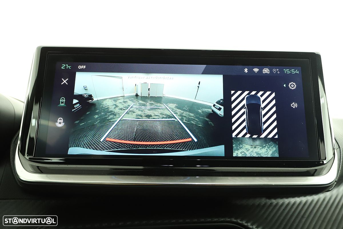 Peugeot 2008 1.2 PureTech Allure - 23