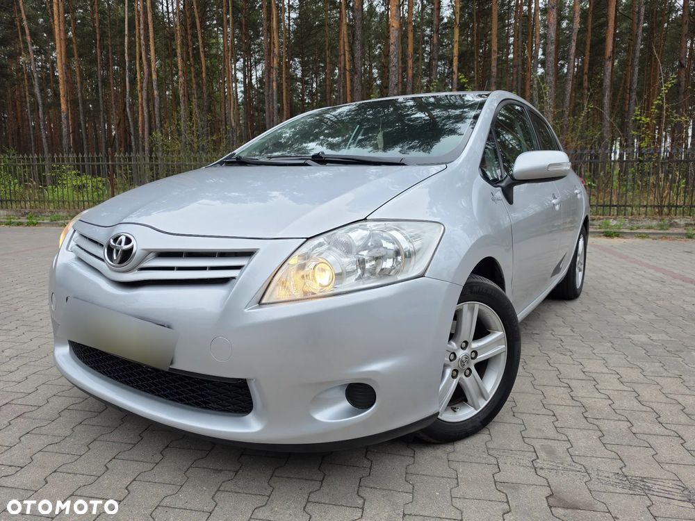Toyota Auris 1.6 Luna - 6