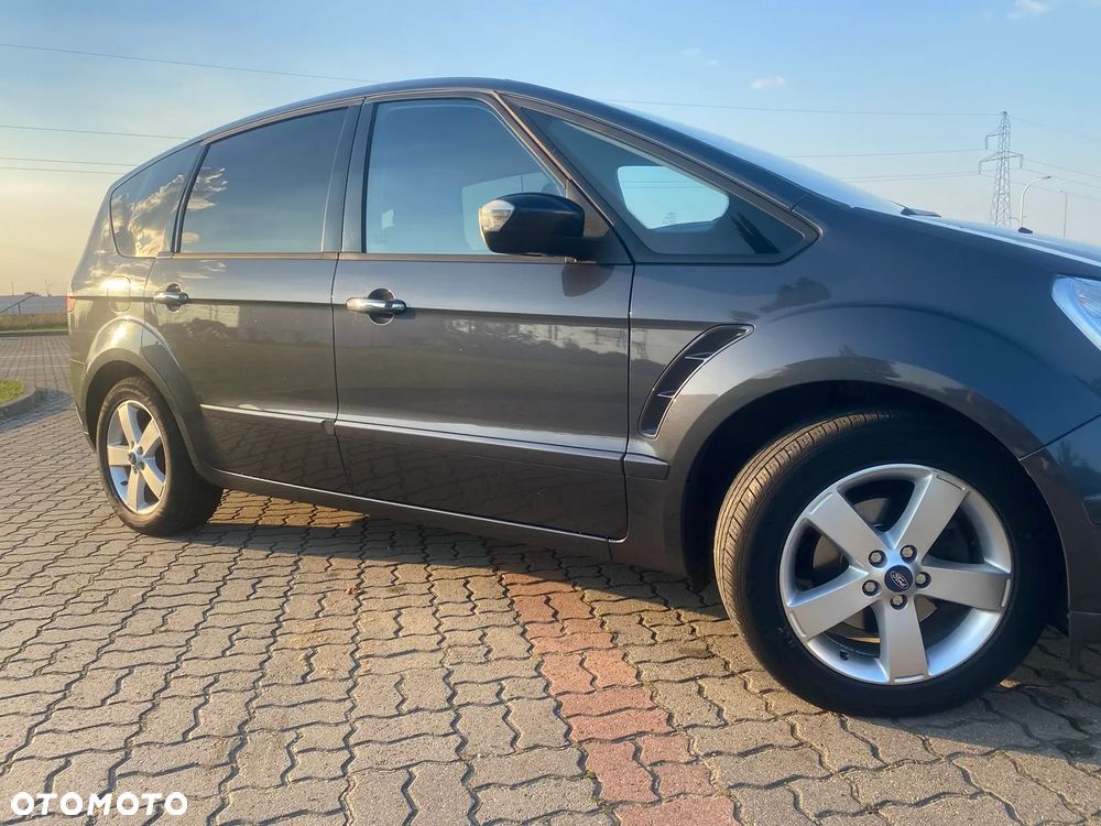 Ford S-Max 2.0 TDCi Titanium - 4