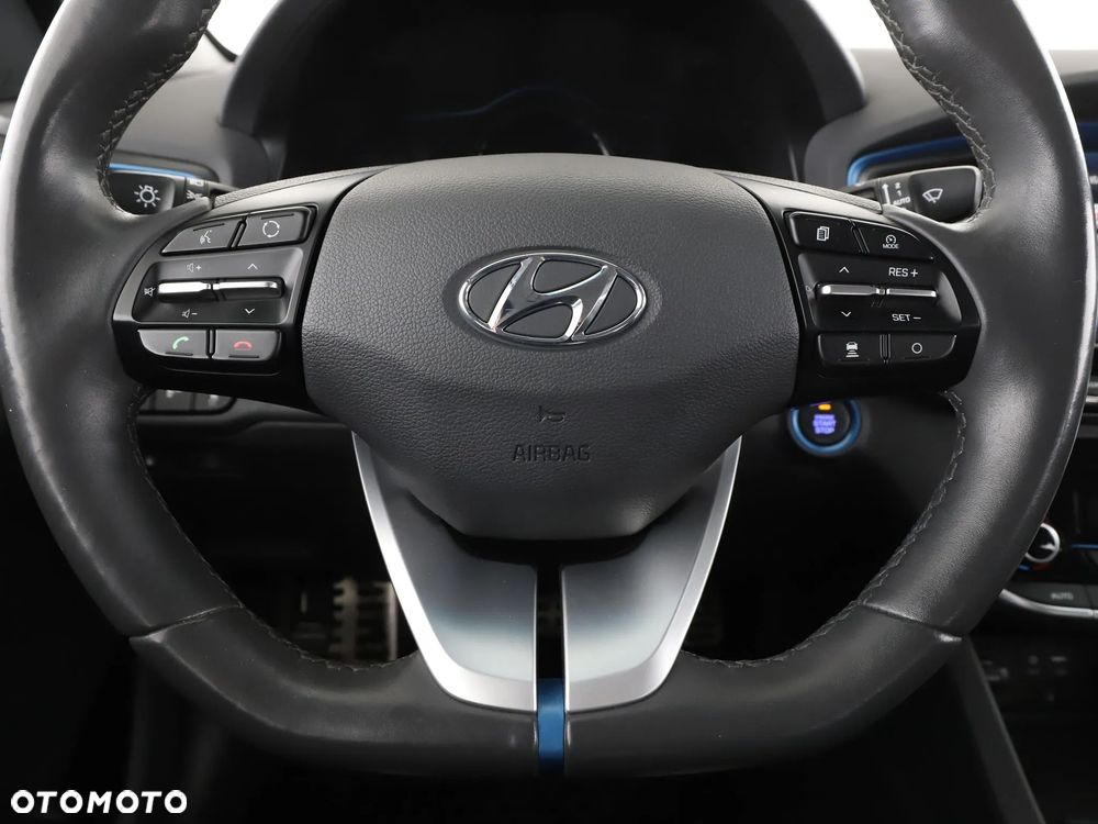 Hyundai IONIQ - 21