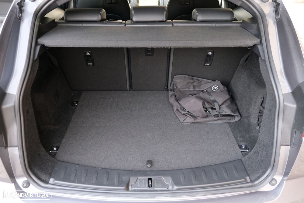 Jaguar E-Pace 1.5 P300e R-Dynamic S AWD Aut. - 39