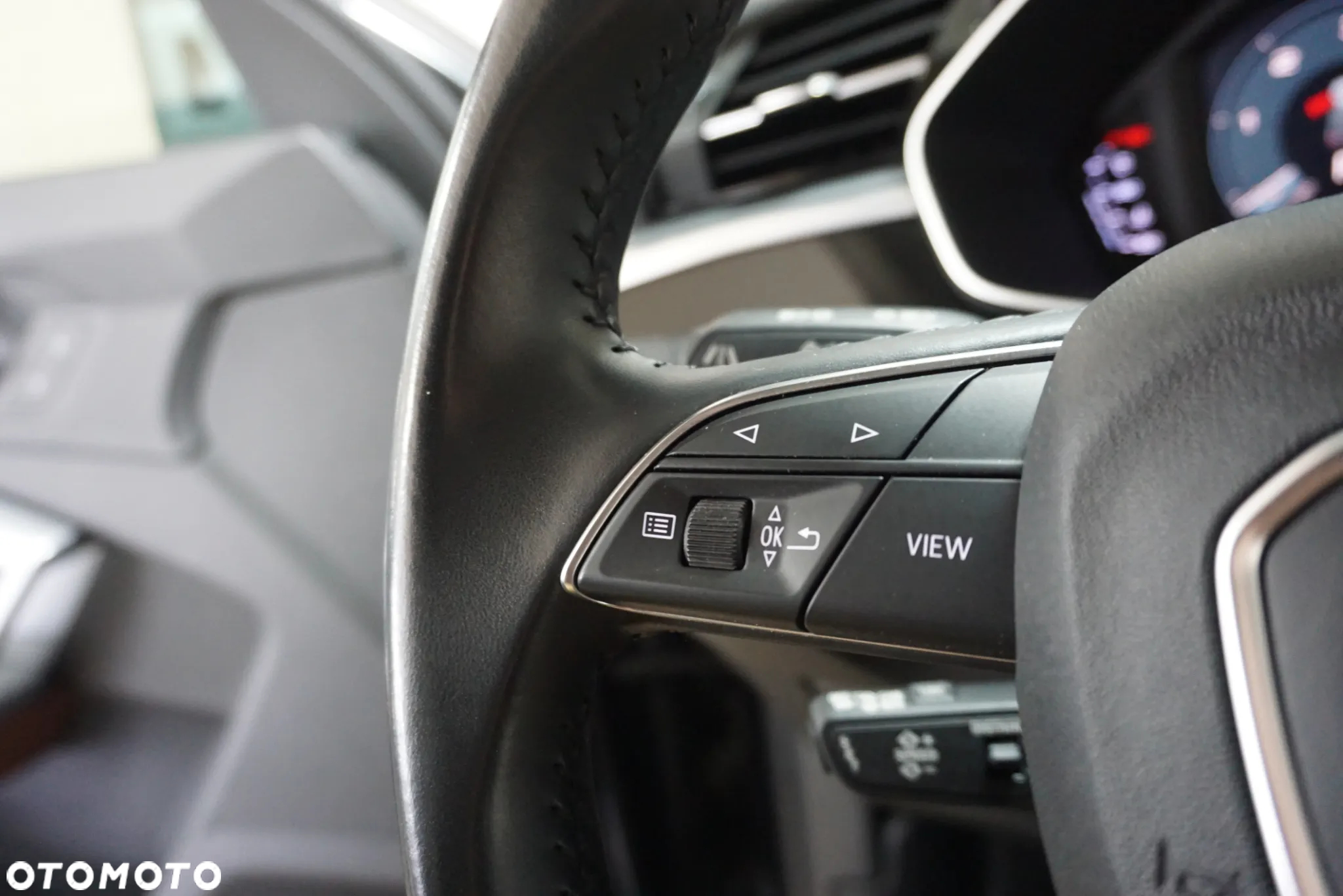 Audi Q3 40 TDI Quattro S Line S tronic - 36
