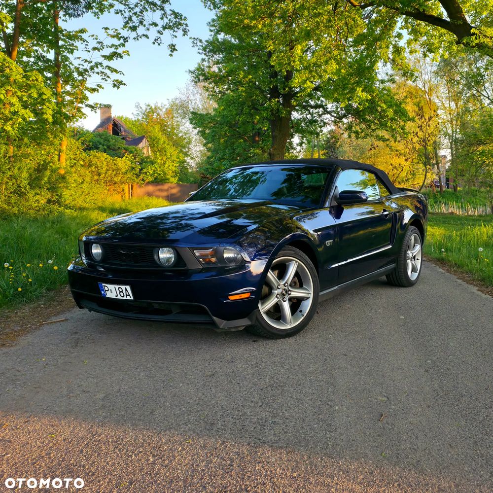 Ford Mustang - 5