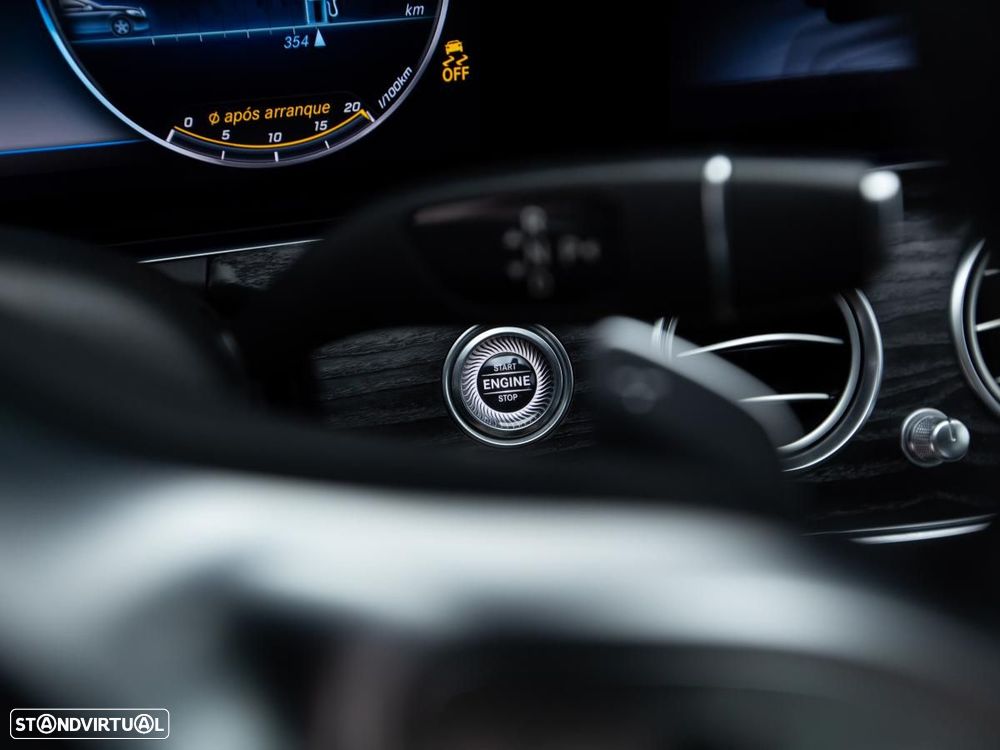 Mercedes-Benz E 300 - 25