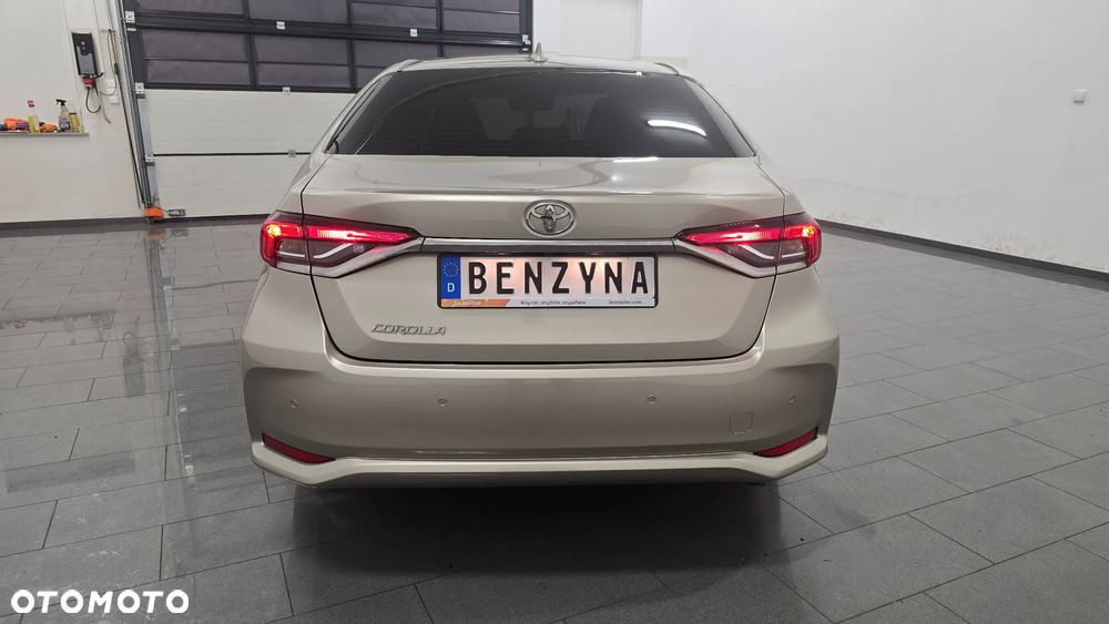 Toyota Corolla - 9