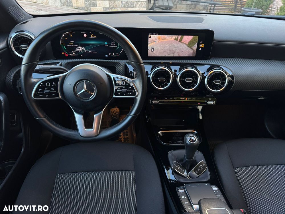 Mercedes-Benz CLA 180 - 7