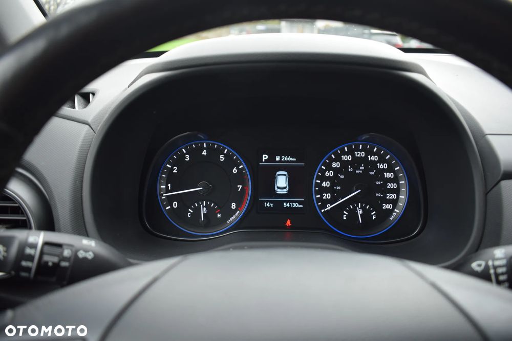 Hyundai Kona - 16