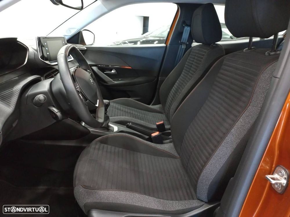 Peugeot 2008 1.2 PureTech Active Pack - 8