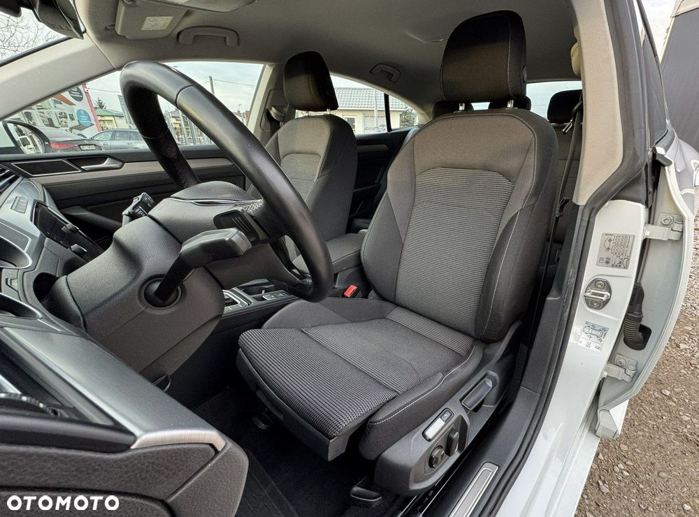 Volkswagen Arteon 1.5 TSI ACT Evo Essence DSG - 11