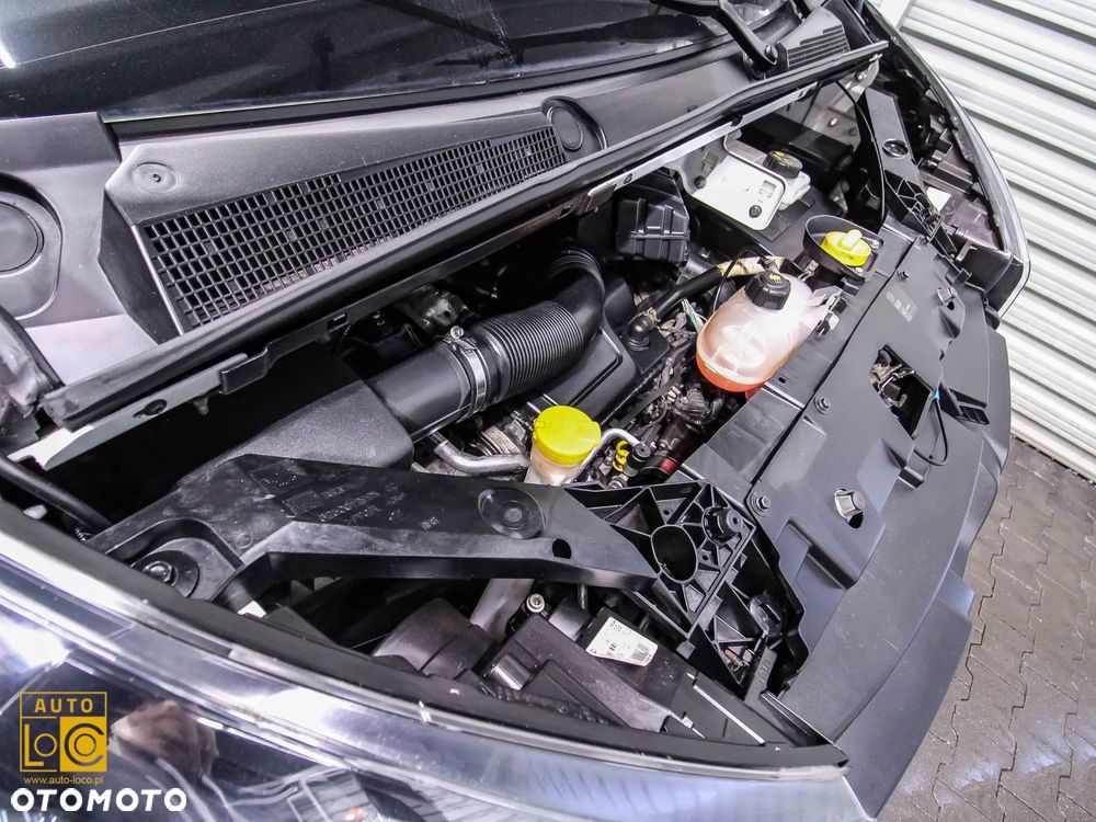 Renault TRAFIC LONG BRYGADÓWKA 6 OSÓB - 15