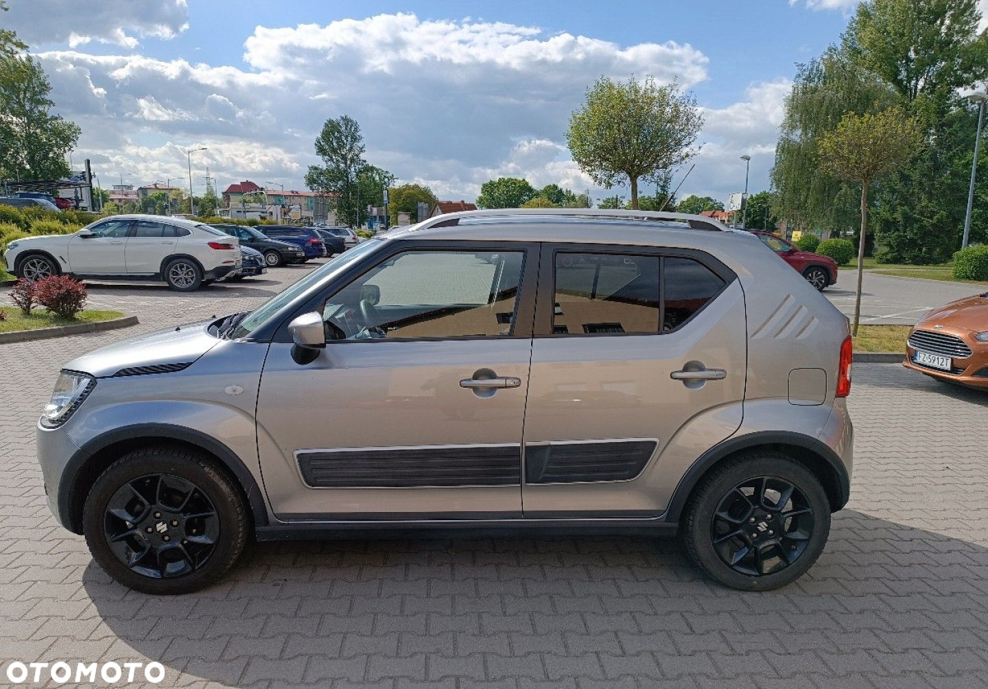 Suzuki Ignis - 11
