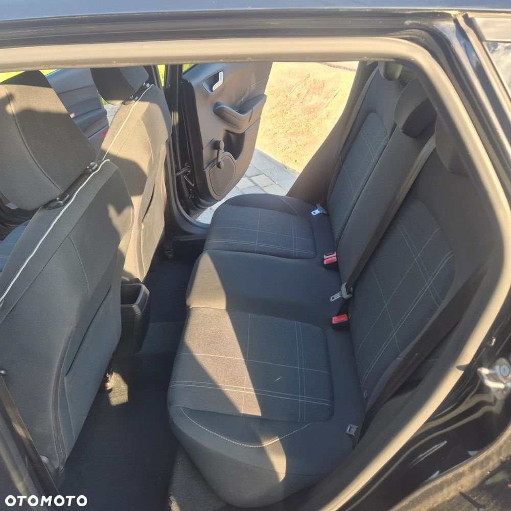 Ford Fiesta - 11