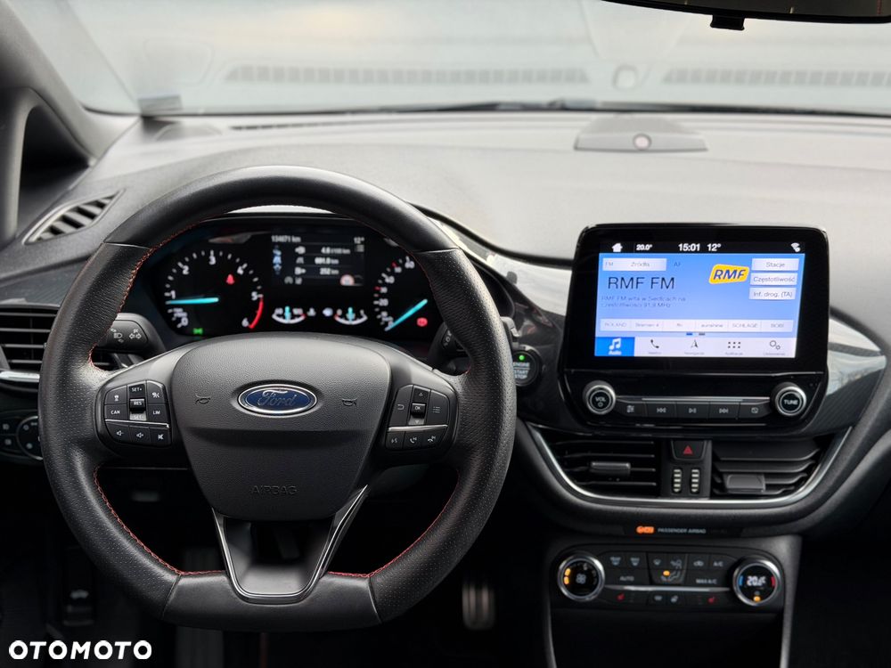 Ford Fiesta 1.5 TDCi S&S ST-LINE - 21