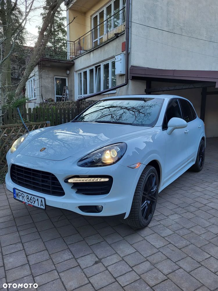 Porsche Cayenne - 3