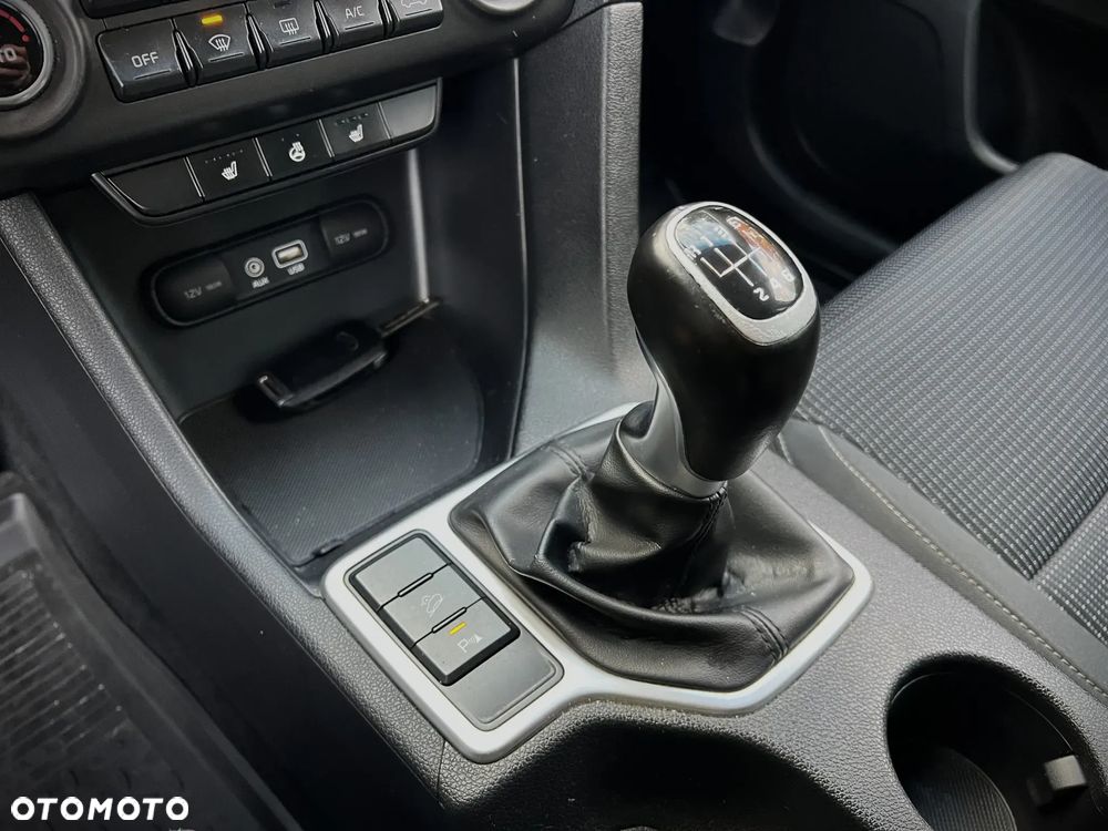 Kia Sportage 1.6 GDI 2WD Black Edition - 36