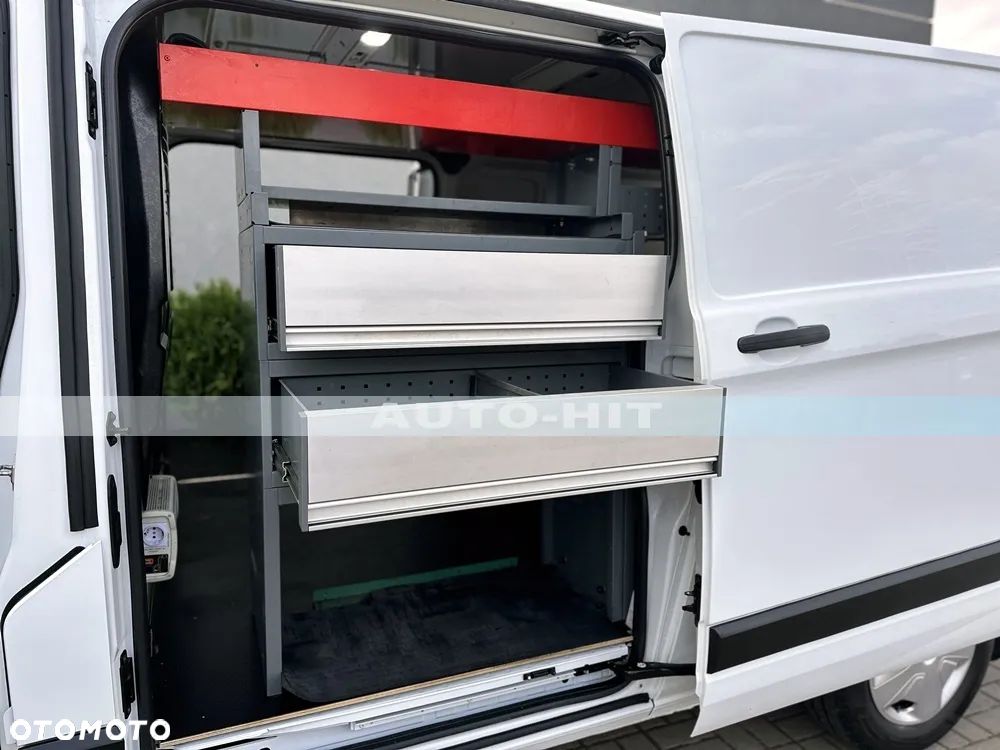 Ford Transit - 19