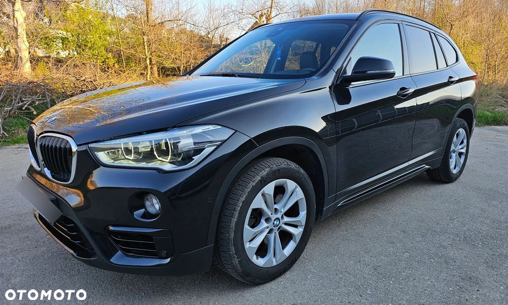 BMW X1 xDrive20i GPF Sport Line sport - 1