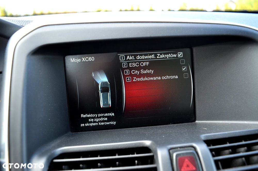 Volvo XC 60 D4 AWD Summum - 34