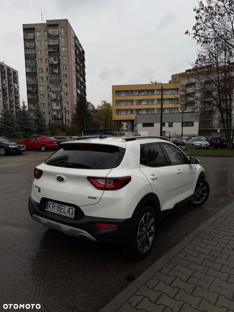 Kia Stonic 1.4 M - 6