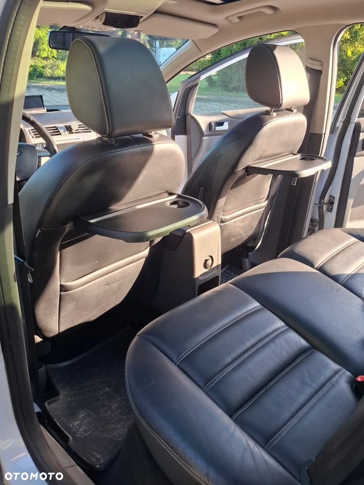 Ford Kuga 2.0 TDCi Titanium - 12