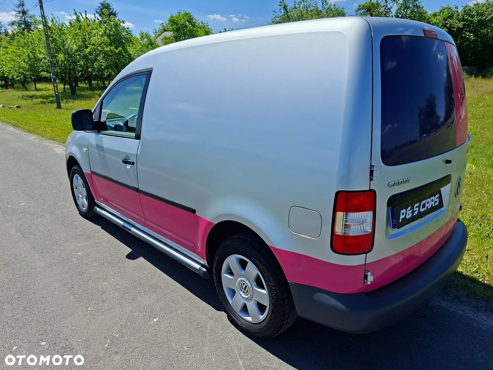 Volkswagen Caddy - 11