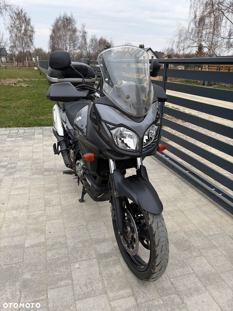 Suzuki V-STROM - 16