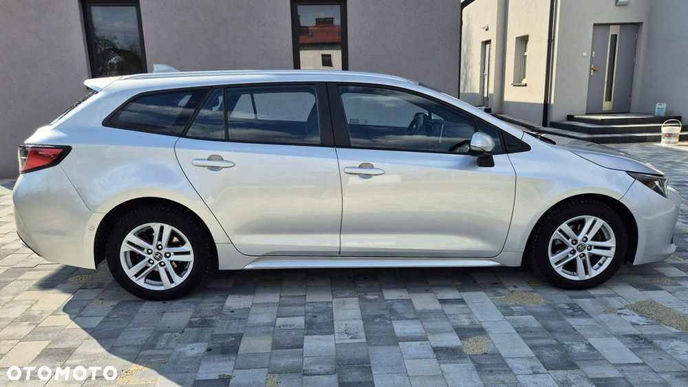 Toyota Corolla - 8