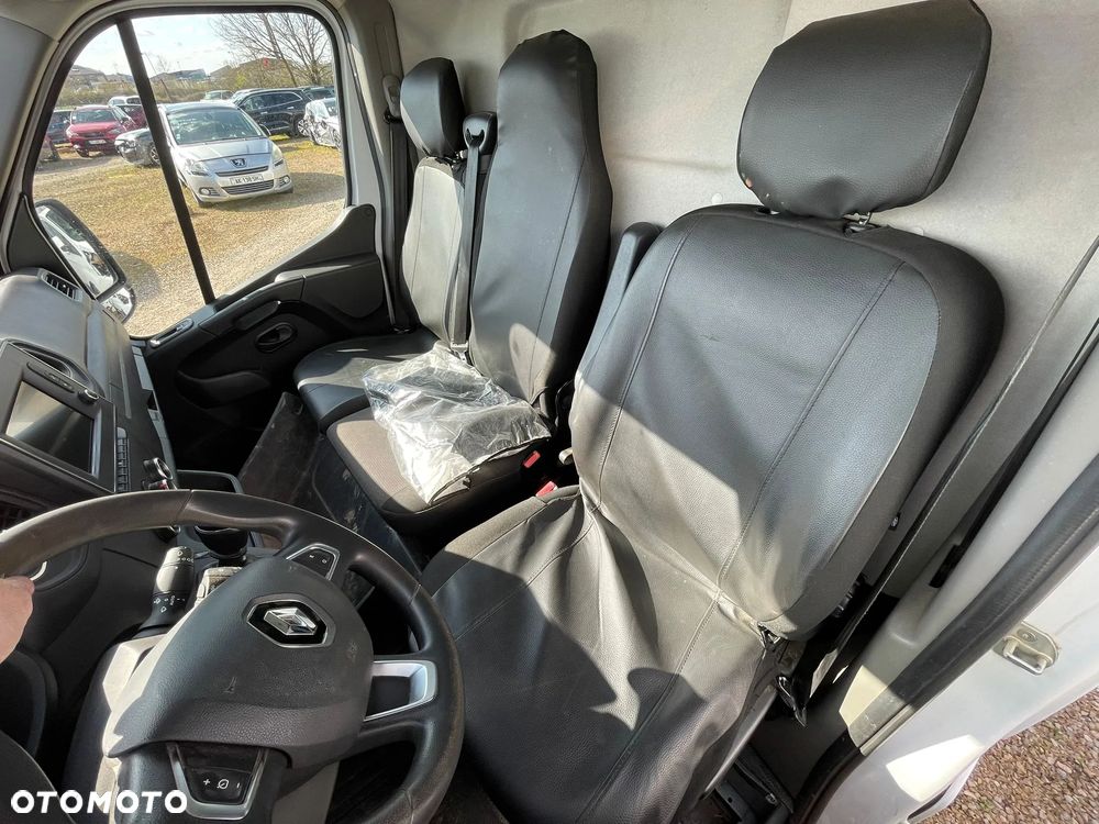 Renault Master III - 9