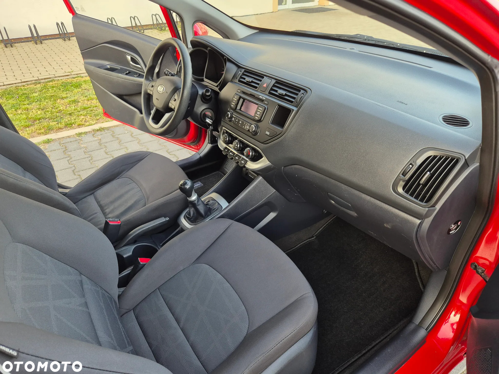 Kia Rio - 9