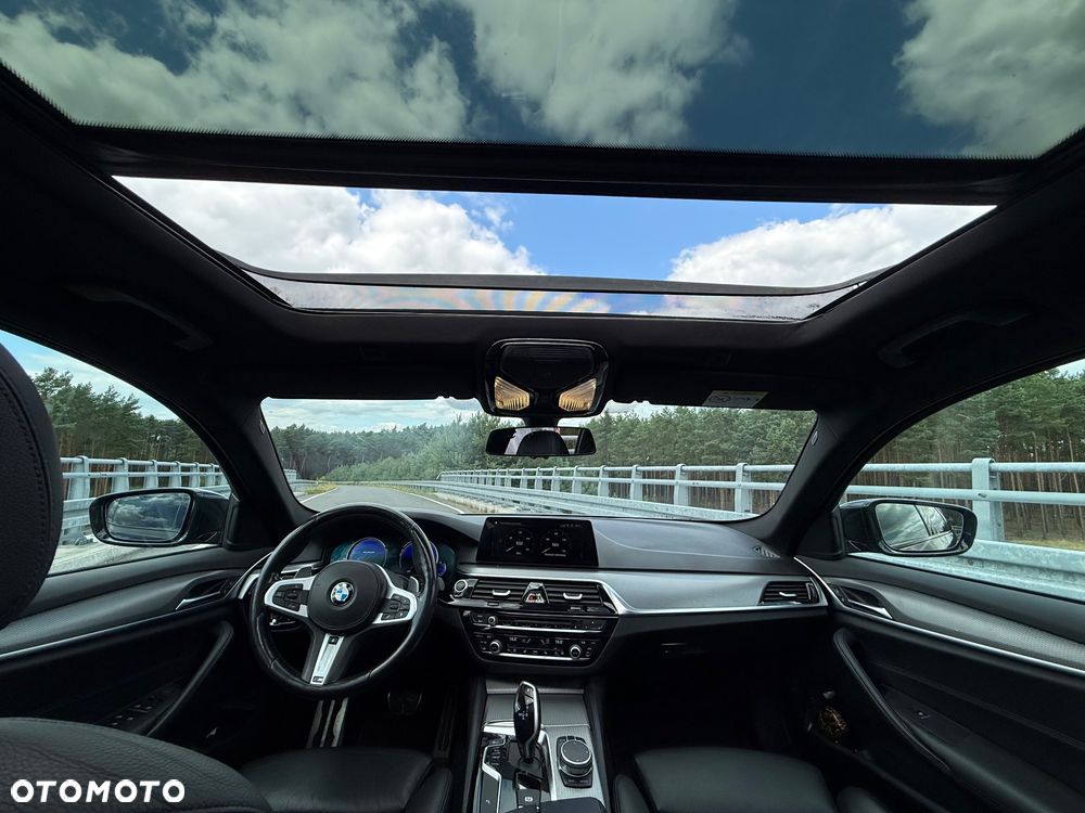 BMW Seria 5 540d xDrive Sport Line - 17