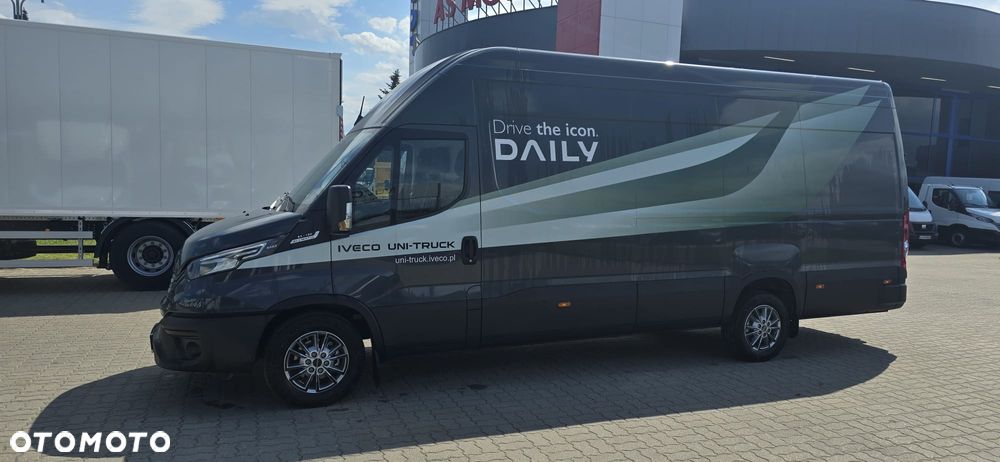 Iveco W CENIE PRZEGLĄDY EKSPOATACYJNE 4 LATA lub 300 000 km !!! - 5