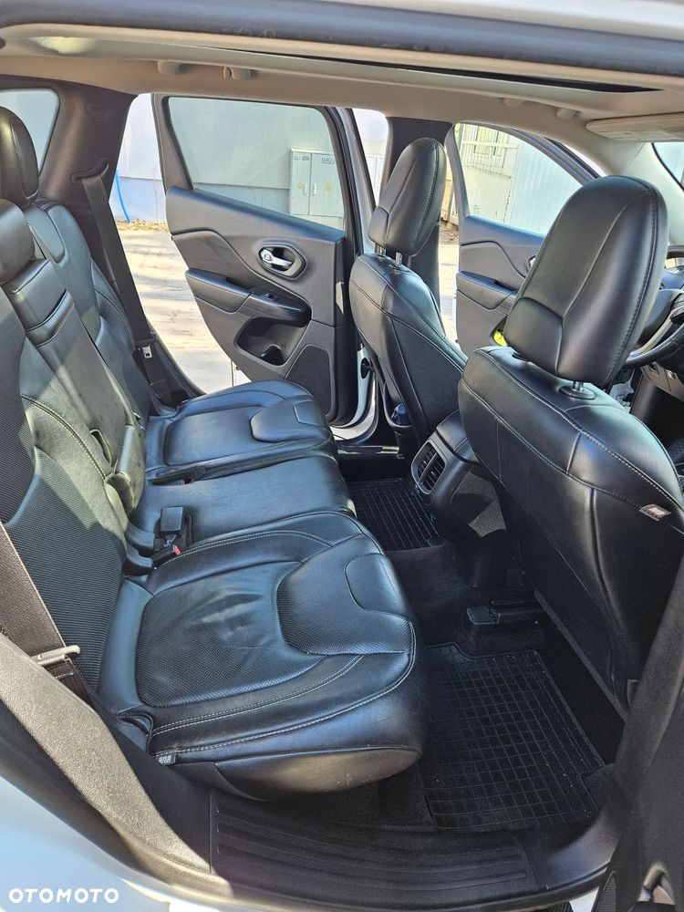 Jeep Cherokee 3.2 V6 Active Drive I Limited - 25