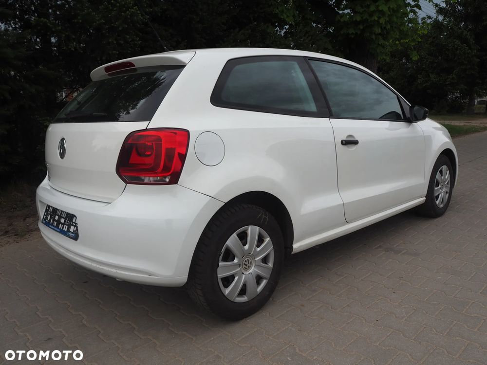 Volkswagen Polo - 4